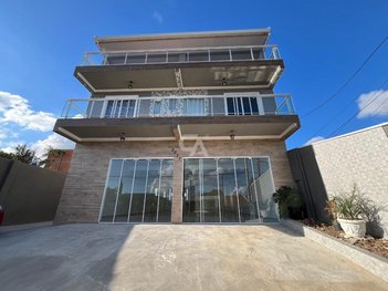 office em Rua Miguel Bertolino Pizatto, Iguaçu - Araucária - PR