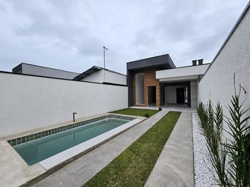 house em Rua Itacolomi, Betaras - Matinhos - PR
