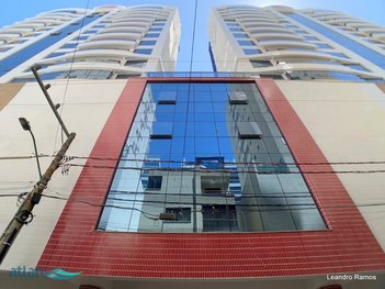 apartment em Rua 313 B, Meia Praia - Itapema - SC