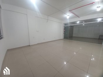 office em Doutor Pedro Ferreira, Santa Regina - Itajaí - SC