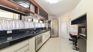 apartment em Rua Gonçalves Dias, Batel - Curitiba - PR