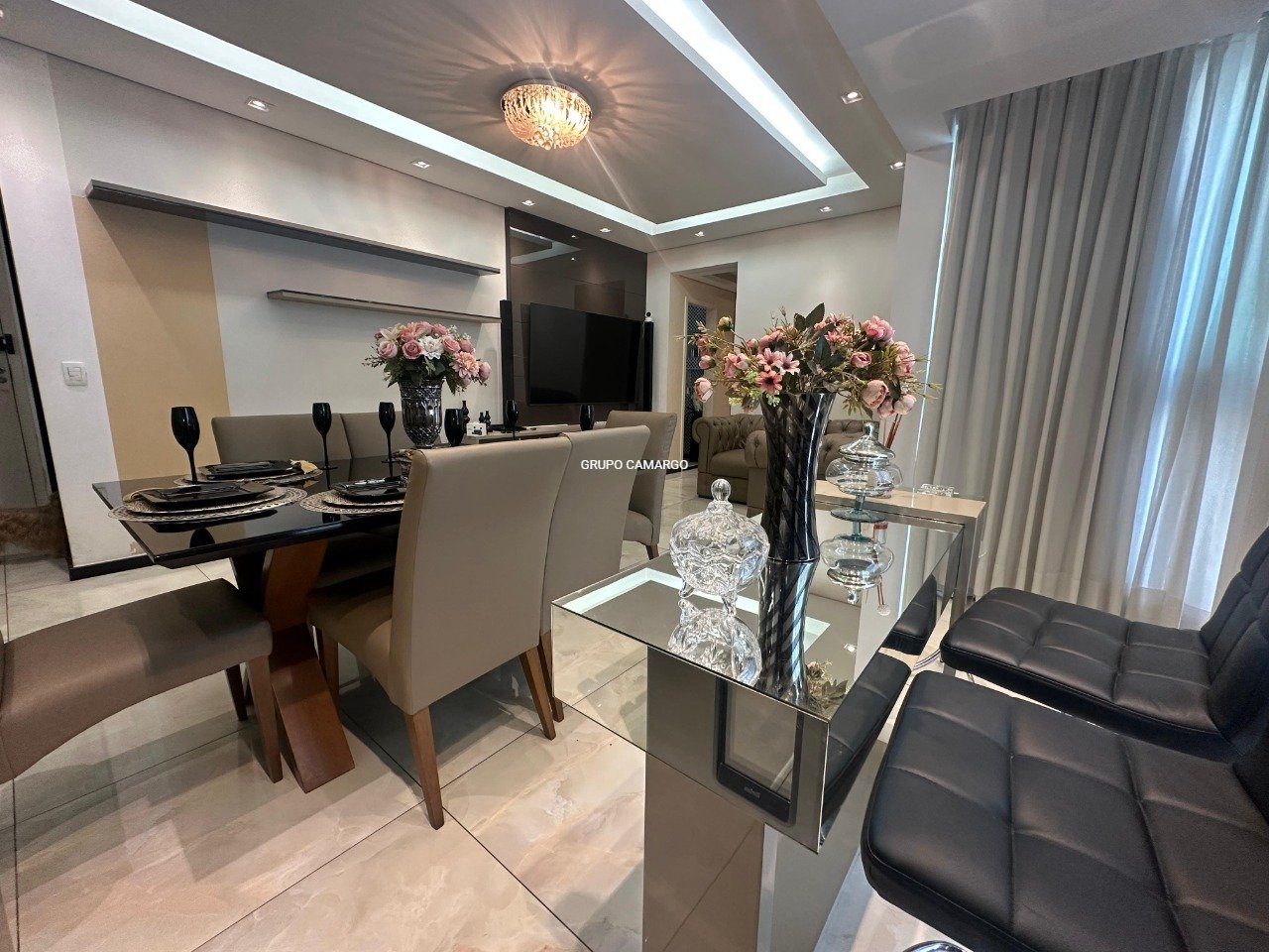 Apartamento com 3 quartos — Caiçaras, Belo Horizonte