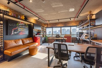 office em Avenida Doutor Nilo Peçanha, Três Figueiras - Porto Alegre - RS