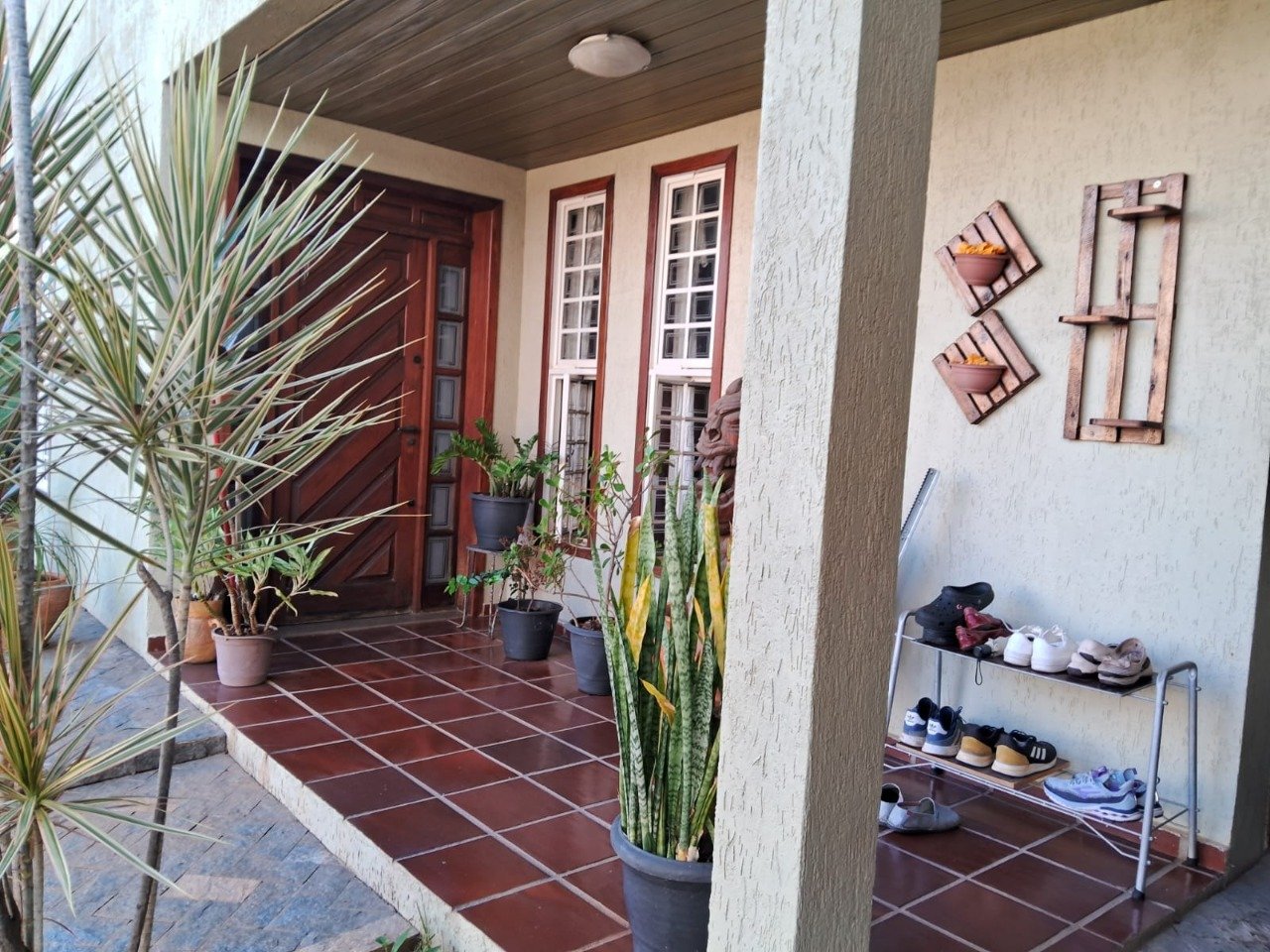 Casa com 3 quartos — Castelo, Belo Horizonte