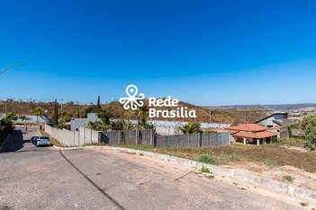 land_lot em Condomínio Ouro Vermelho II, Setor Habitacional Jardim Botânico - Brasília - DF