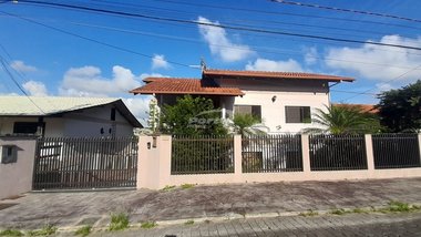 house em Rua Nei Cláudio Simas, Itoupava Norte - Blumenau - SC
