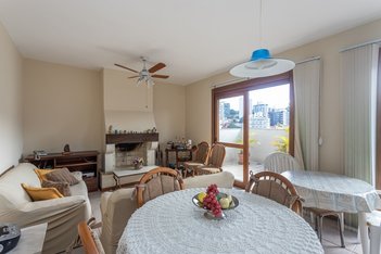 apartment em Neusa Goulart Brizola, Petrópolis - Porto Alegre - RS