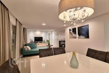 apartment em Rua José Gomes Falcão, Parque Industrial Tomas Edson - São Paulo - SP