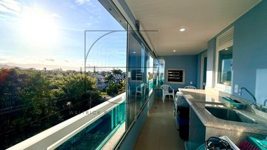 apartment em Avenida dos Salmões, Jurerê Internacional - Florianópolis - SC