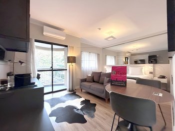 apartment em Rua Jerônimo da Veiga, Jardim Europa - São Paulo - SP