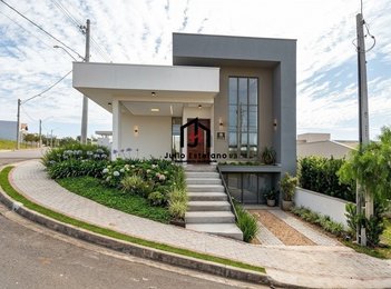house em Avenida Arthur dos Santos, Loteamento Industrial Água Preta - Pindamonhangaba - SP