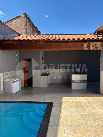 house em Rua Friburgo, Jardim Europa - Uberlândia - MG