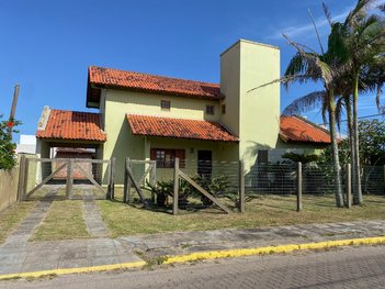 house em Rua Tinguaçu, Atlântida - Xangri-Lá - RS