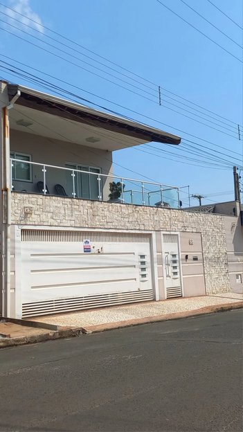 house em Rua Nair Pereira de Oliveira, Jardim Márcia II - Agudos - SP