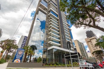 apartment em Rua Guilherme Pugsley, Água Verde - Curitiba - PR