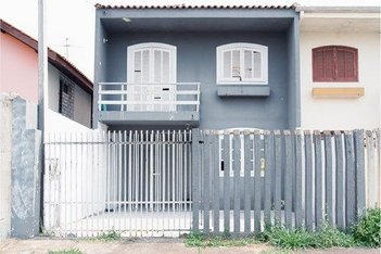 house em Rua Bôrtolo Gusso, Capão Raso - Curitiba - PR