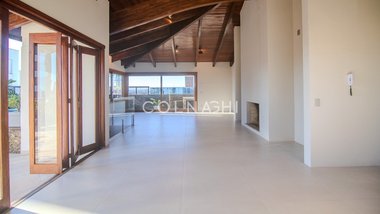 apartment em Rua João Caetano, Três Figueiras - Porto Alegre - RS