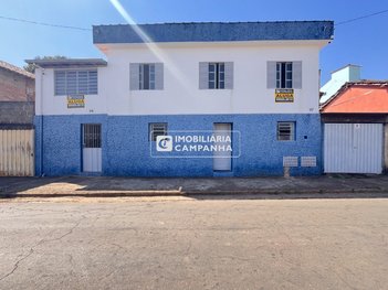 house em Rua Santo Antônio, Centro - Campanha - MG
