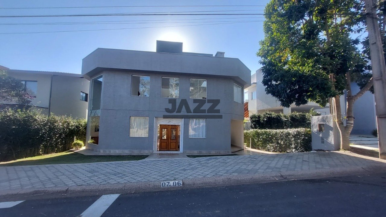 WhatsApp Image 2025-08-27 at 14.07