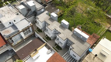 house em Rodovia Jovino Piucco, Centro - Garopaba - SC