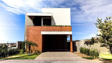 house em Rua Nelson Brunelli, Conjunto Habitacional Alexandre Urbanas - Londrina - PR