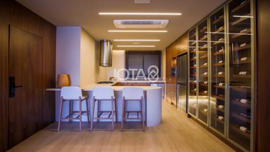apartment em Rua Fernando Simas, Mercês - Curitiba - PR