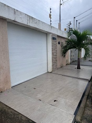 house em Avenida B, Senador Carlos Jereissati - Pacatuba - CE