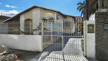 house em Rua Lais Neto dos Reis, Vila Julieta - Resende - RJ