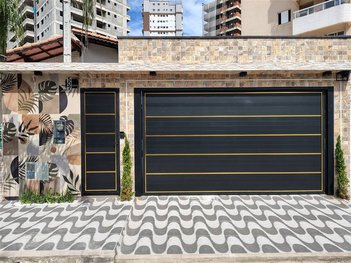 house em Rua Salvador Molinari, Caiçara - Praia Grande - SP