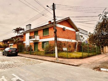 house em Avenida Domingos José de Almeida, Areal - Pelotas - RS