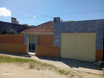house em Rua Engenheiro Elmer Lawsorense Corttheill, Vila Junção - Rio Grande - RS