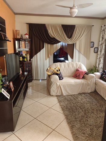 house em Rua Antonio Busto Alabarca, Cidade Aracy - São Carlos - SP