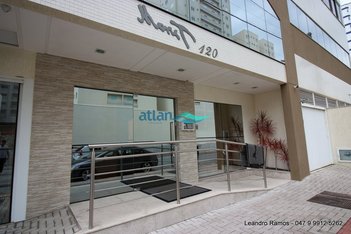 apartment em Rua 297, Meia Praia - Itapema - SC