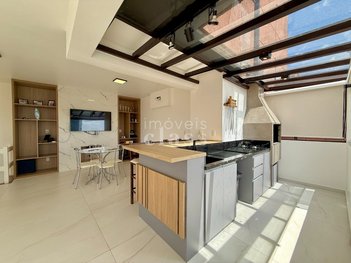 apartment em Avenida General Barreto Viana, Chácara das Pedras - Porto Alegre - RS
