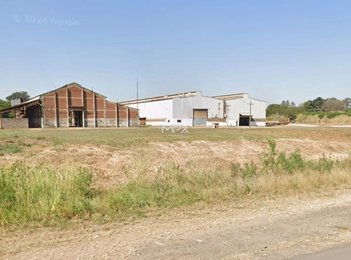 industrial em Rua Vinte Oito de Outubro, Vila Belém - Piracicaba - SP