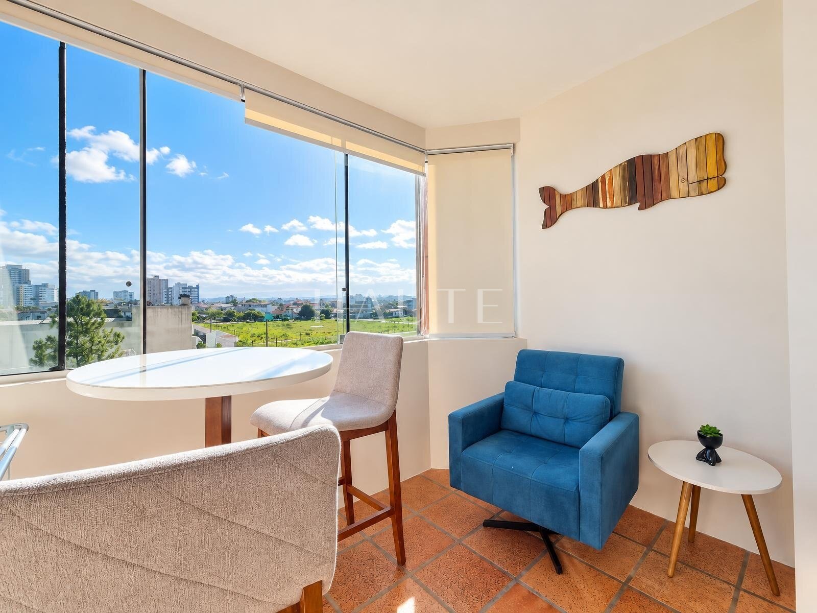 Apartamento de 52m² com 1 Dormitório no Ed. Costa Dourada