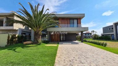 house em Rua Rio Jacuí, Xangri-Lá - Xangri-Lá - RS