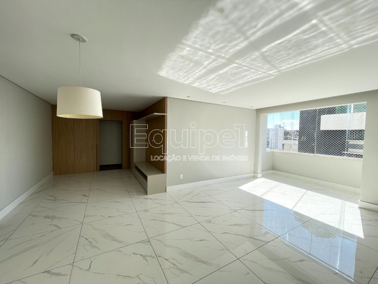 Apartamento com 4 quartos — Sion, Belo Horizonte