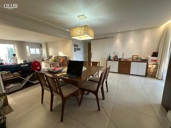 apartment em Rua Pedro de Toledo, Vila Adyana - São José dos Campos - SP