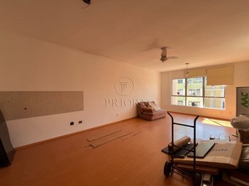 office em Avenida Presidente Franklin Roosevelt, São Geraldo - Porto Alegre - RS