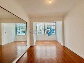 apartment em Avenida Nossa Senhora de Copacabana, Copacabana - Rio de Janeiro - RJ