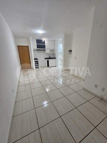 apartment em Rua Aragon, Laranjeiras - Uberlândia - MG