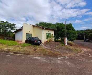 house em Rua Emílio Meneghin, Jardim Ypê - Botucatu - SP