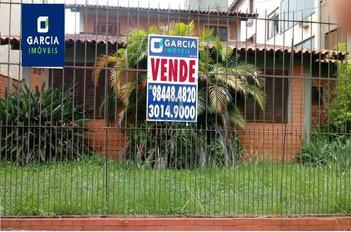 house em Rua Dona Adda Mascarenhas de Moraes, Jardim Itu - Porto Alegre - RS
