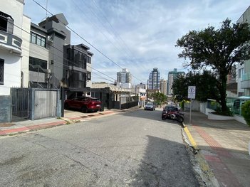 office em Rua Feliciano Nunes Pires, Centro - Florianópolis - SC