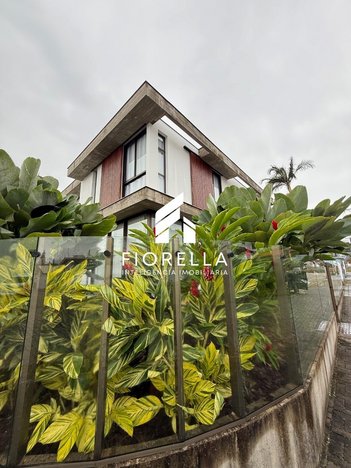 house em Rua do Babaçú, Itacorubi - Florianópolis - SC