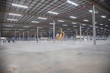 industrial em Rodovia Régis Bittencourt, Potuverá - Itapecerica da Serra - SP