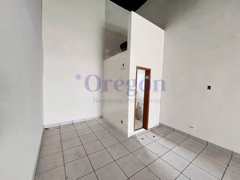 business em Avenida Pedro Diniz, Amazonas - Betim - MG