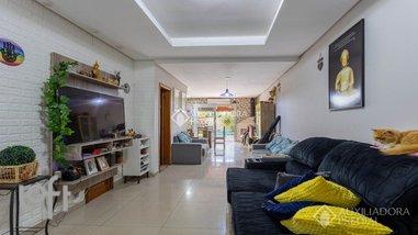 house em Silvino Nedel, Mário Quintana - Porto Alegre - RS