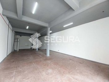 business em Guilherme Schell, Centro - Canoas - RS